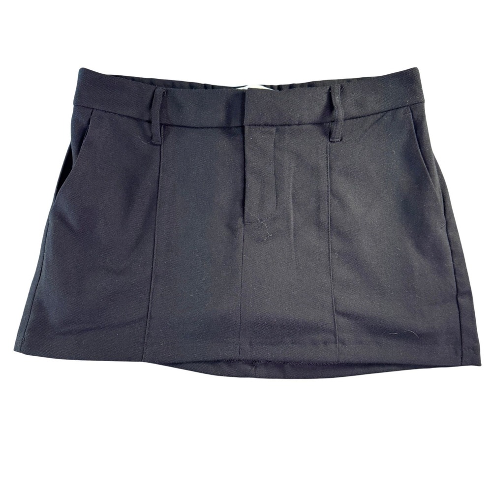Hollister Women Black Low-Rise Mini Skort Size Small NWT 343-483-00106-900